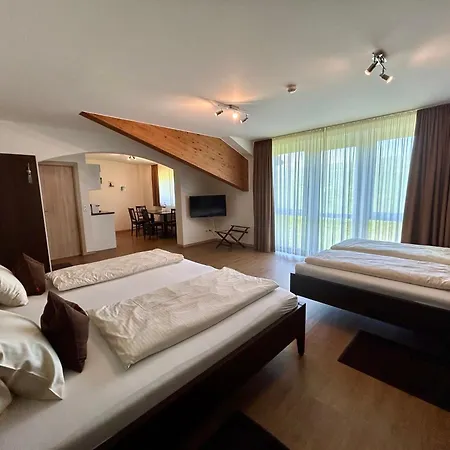 アパート Gaestehaus Am Lindenhain エルディング