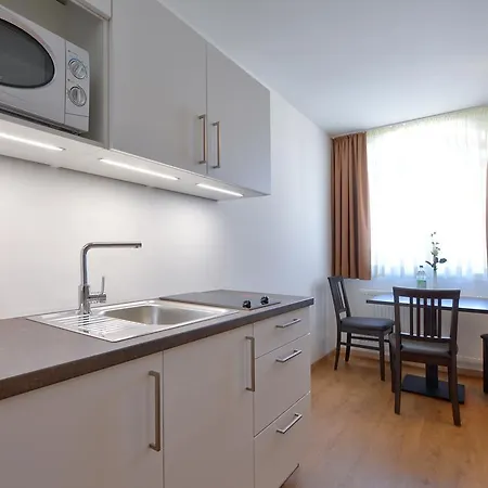Gaestehaus Am Lindenhain アパート エルディング
